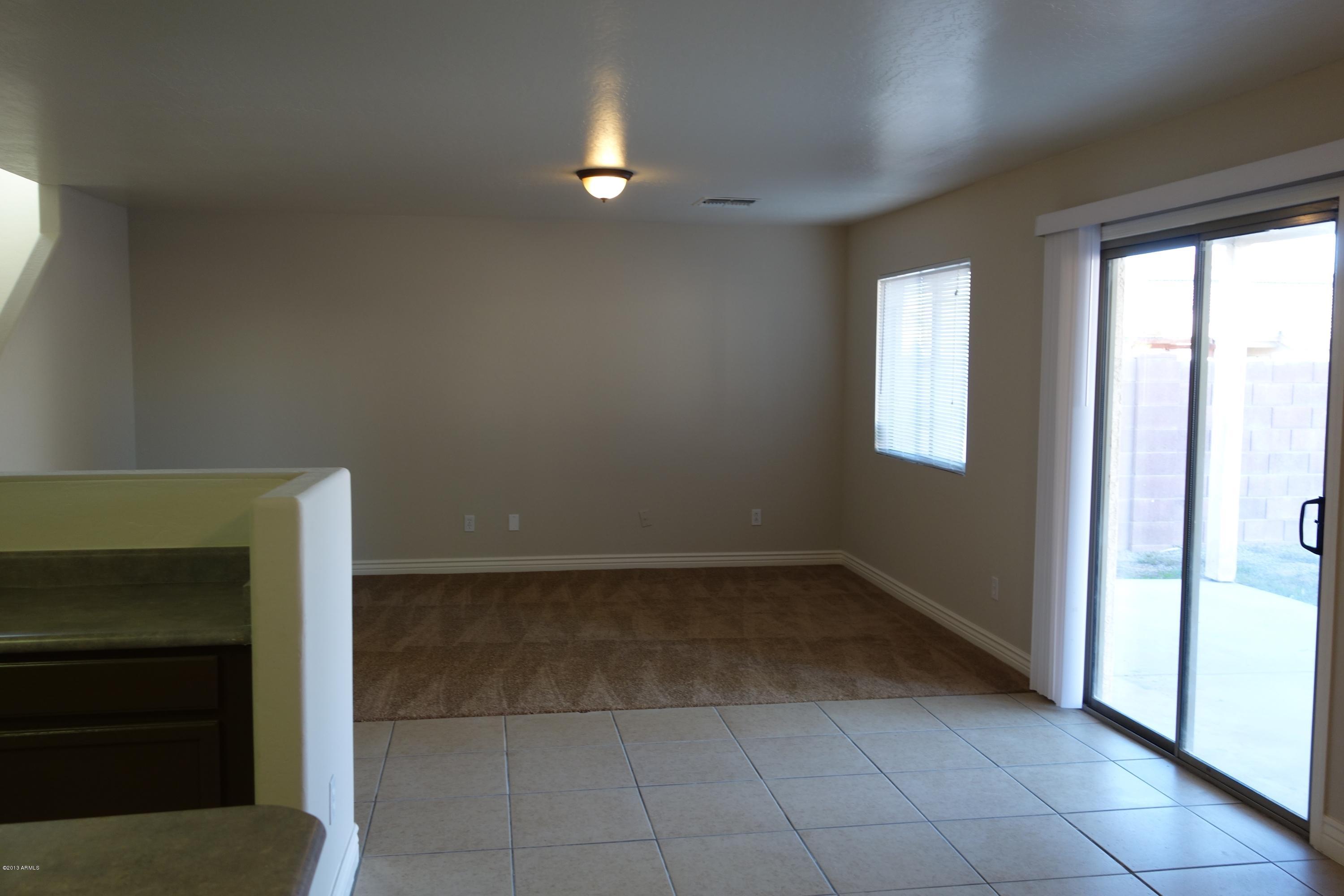 3416 West Fraktur Road Phoenix, AZ 85041 - Photo 15 of 35 DSC01080