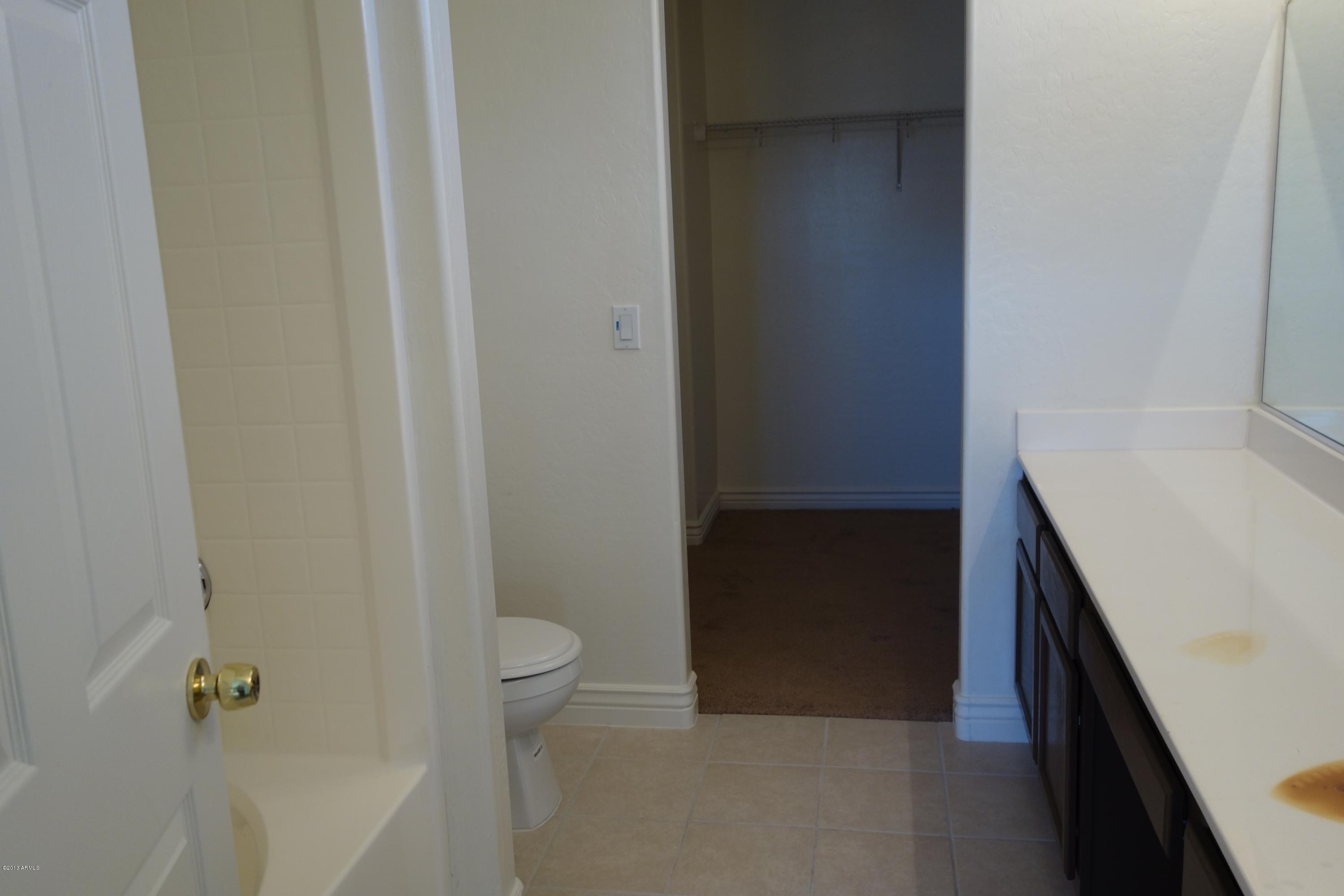 3416 West Fraktur Road Phoenix, AZ 85041 - Photo 28 of 35 DSC01099