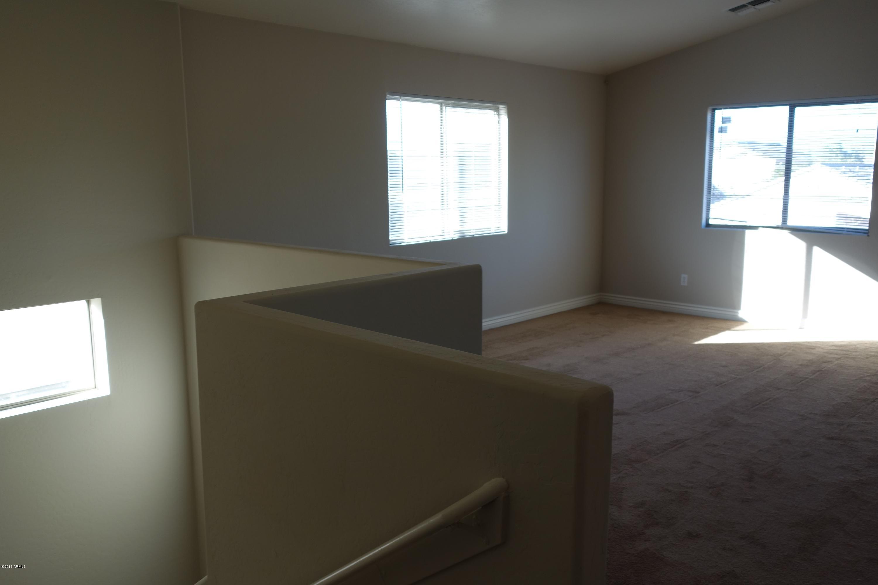 3416 West Fraktur Road Phoenix, AZ 85041 - Photo 33 of 35 DSC01106