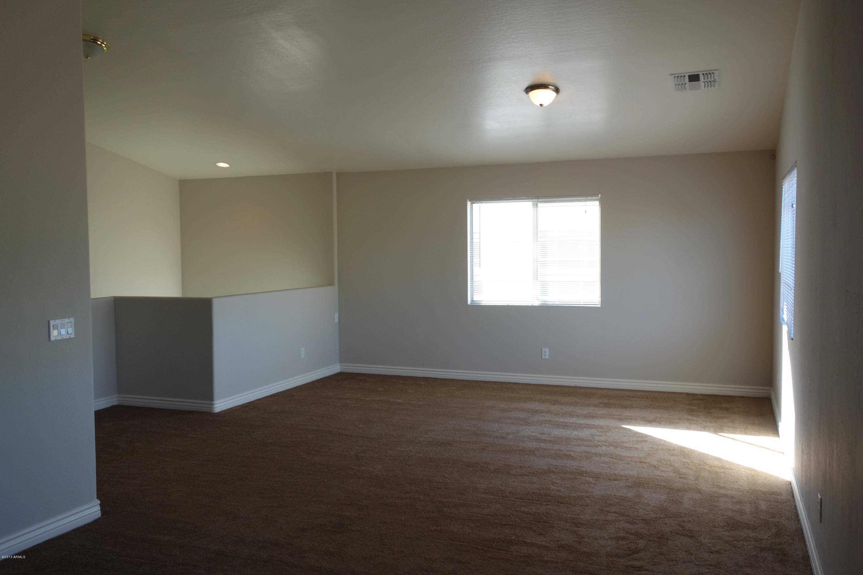 3416 West Fraktur Road Phoenix, AZ 85041 - Photo 34 of 35 DSC01107