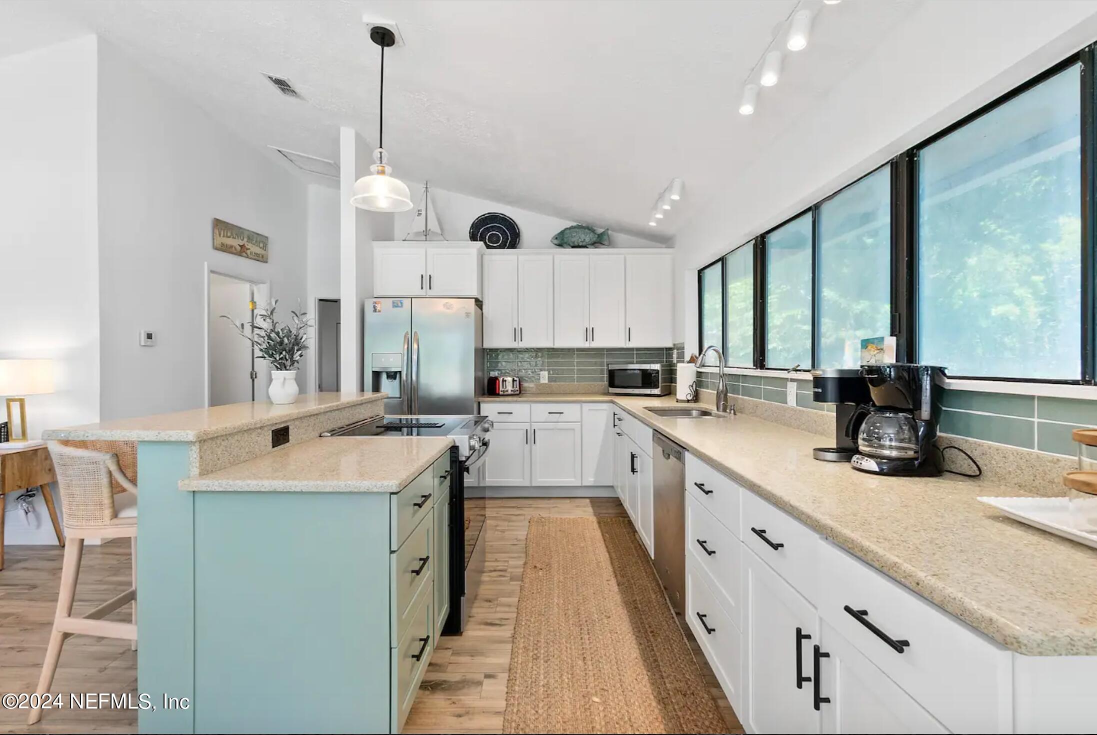 152 Manresa Road St. Augustine, FL 32084 - Photo 10 of 42 KITCHEN2