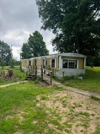 $165,000 | 2792 East Scout Road, Hart, MI 49420