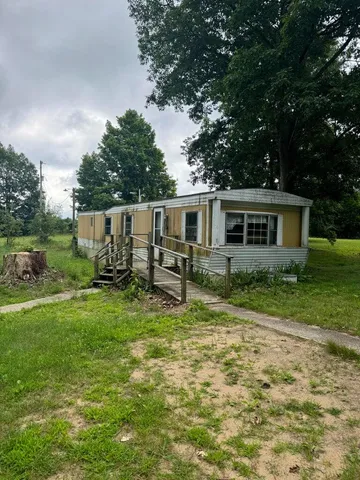 $165,000 | 2792 East Scout Road, Hart, MI 49420