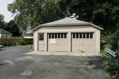 431 Woodward Avenue Kalamazoo, MI 49007 - Photo 3 of 5 Additional Photo