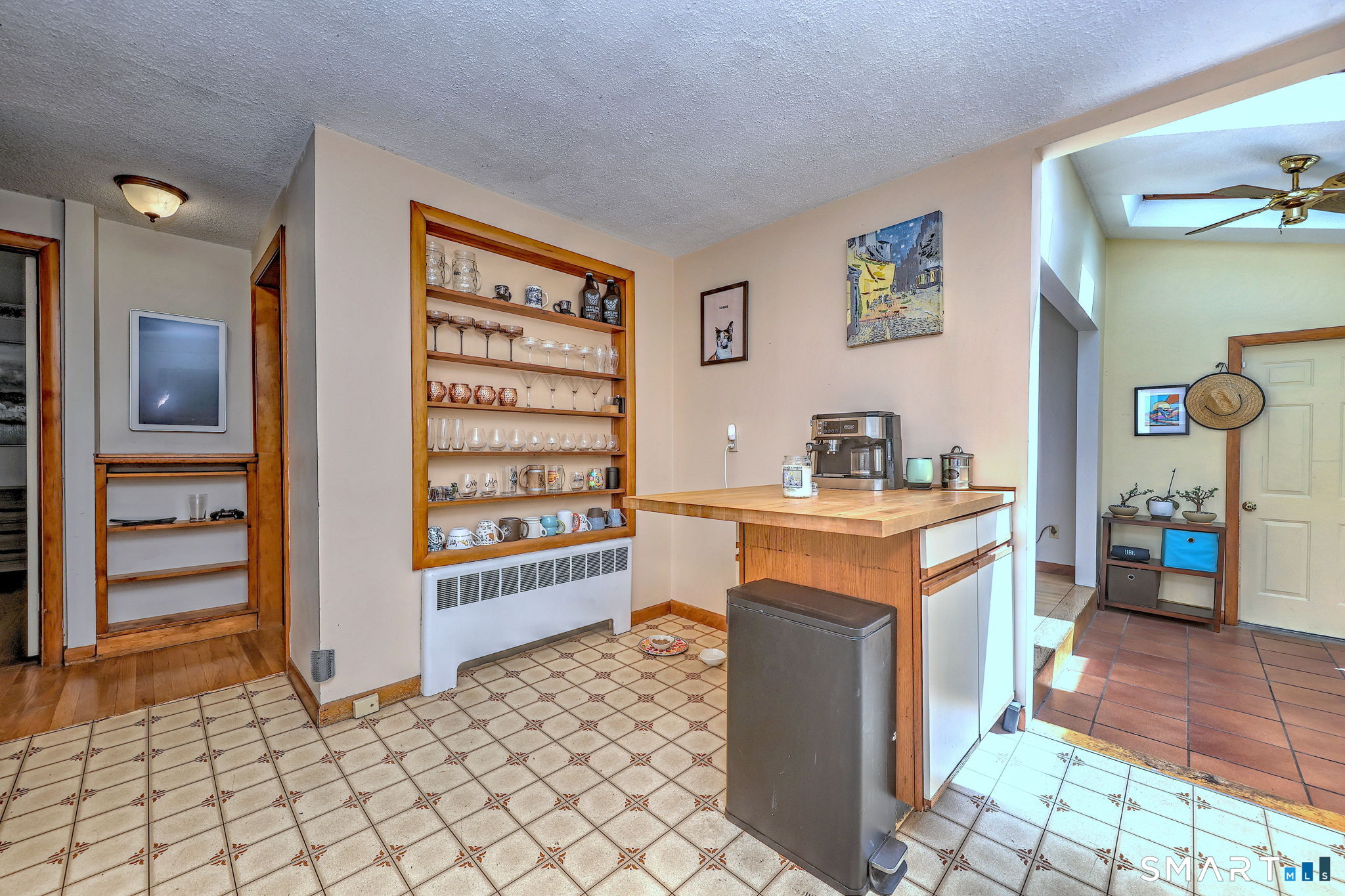 37 Deer Park Road Simsbury, CT 06089 - Photo 5 of 36
