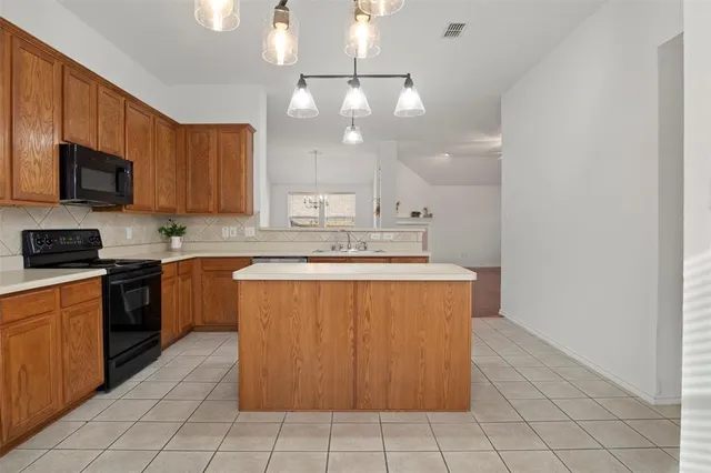 $275,000 | 1508 Brandon Drive, Royse City, TX 75189