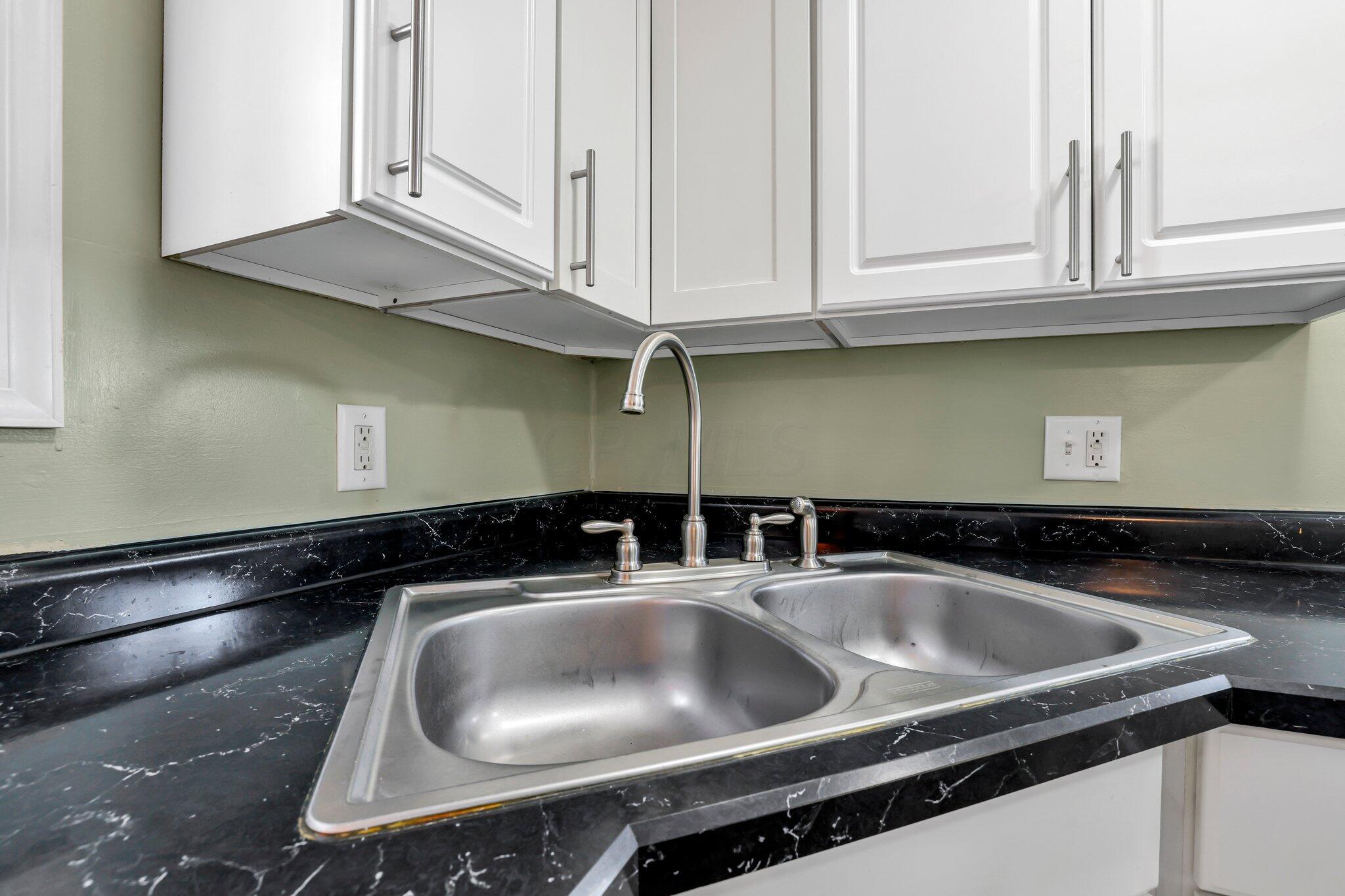 9650 Bussert Road Southwest Amanda, OH 43102 - Photo 15 of 64 Kitchen 8