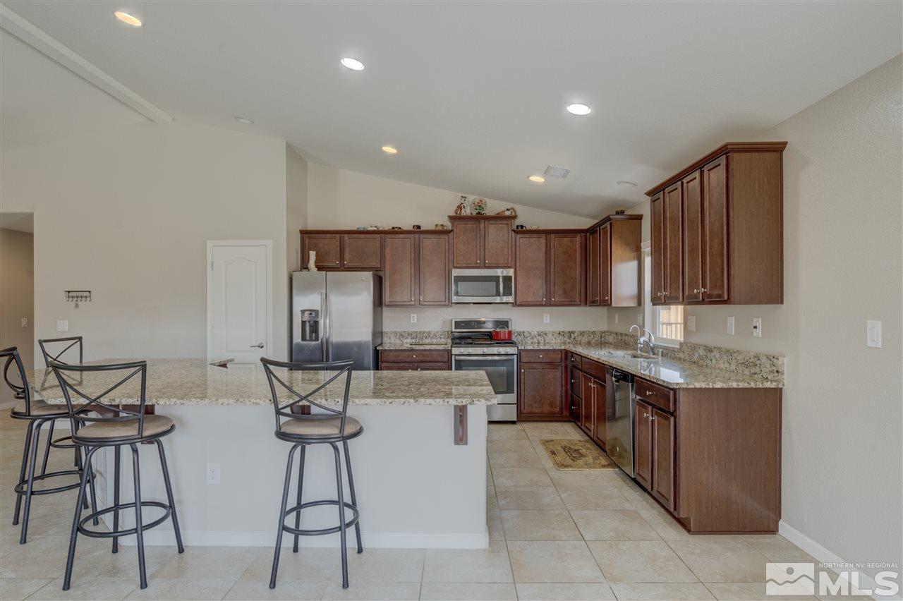 148 Deerfield Road Dayton, NV 89403 - Photo 4 of 23 Photo 4