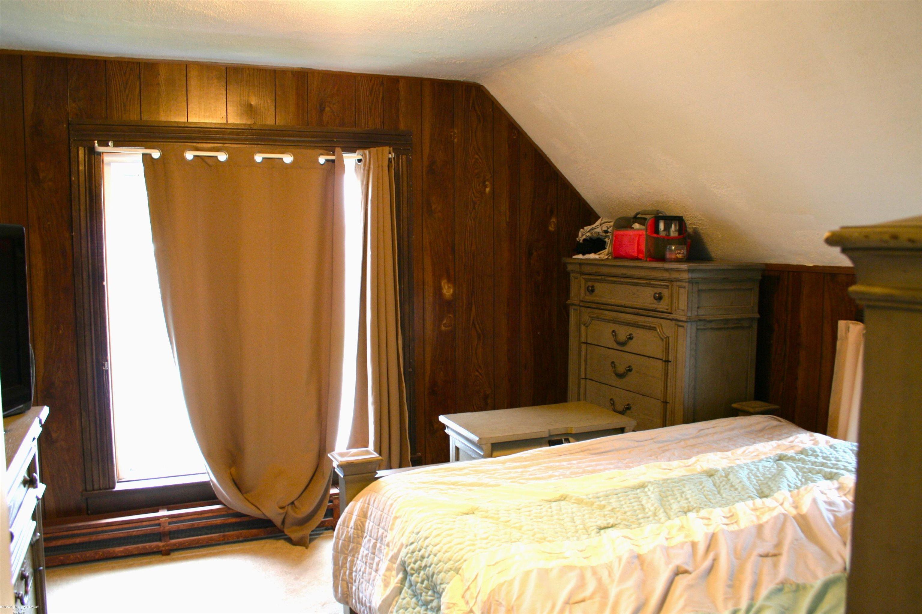 7775 Blue Bush Road Maybee, MI 48159 - Photo 19 of 24 50118985-18.JPG