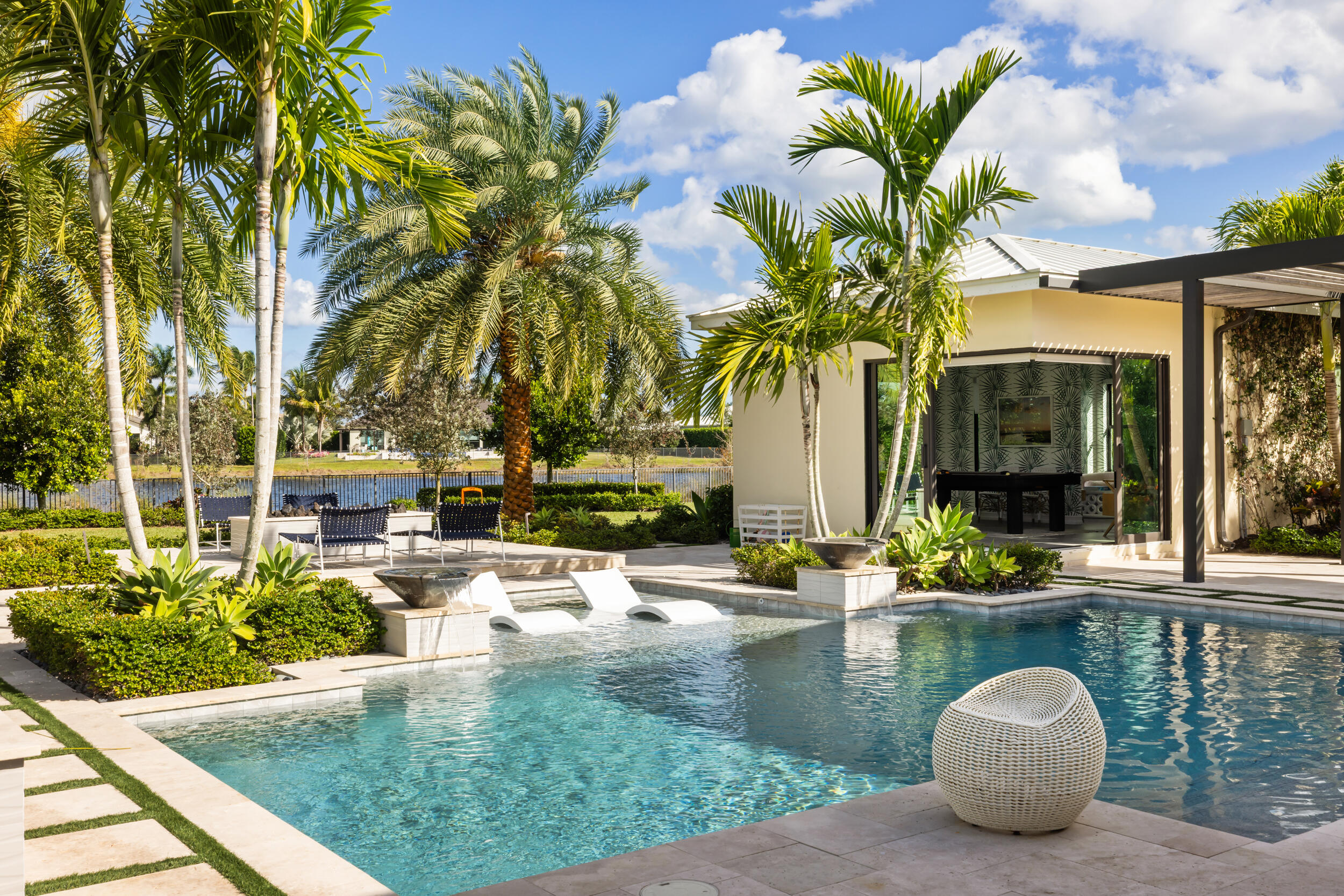 8001 Southeast Plantation Circle Jupiter, FL 33458 - Photo 37 of 50 Pool