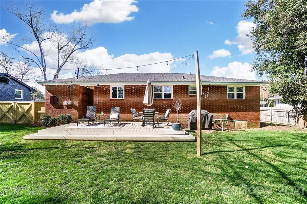 4201 Firethorne Road Charlotte, NC 28205 - Photo 21 of 29 Gallery Image 21