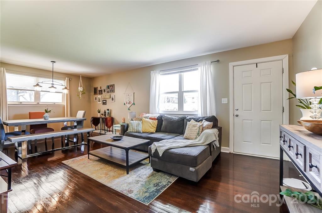 4201 Firethorne Road Charlotte, NC 28205 - Photo 4 of 29 Gallery Image 4