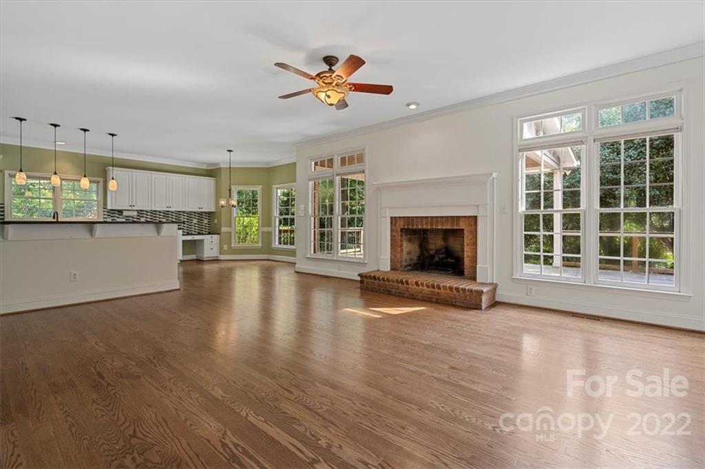 16410 Woolwine Road Charlotte, NC 28278 - Photo 11 of 46 Gallery Image 11