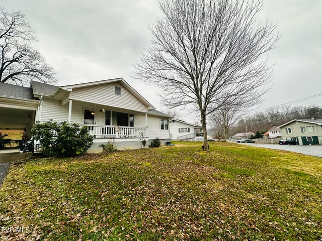 $235,000 | 155 Reading Road South, Weber City, VA 24290