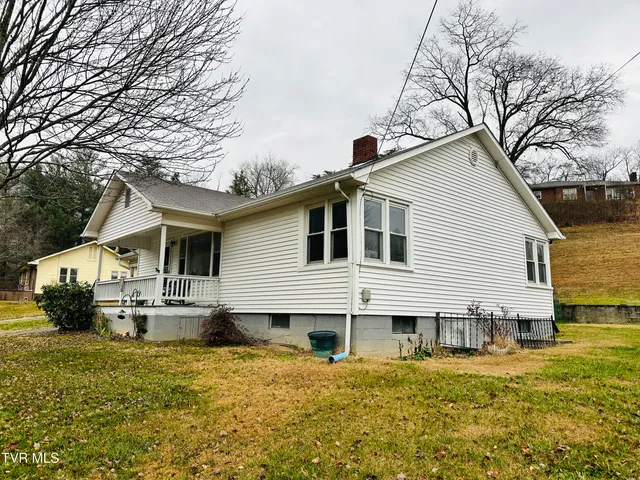 $235,000 | 155 Reading Road South, Weber City, VA 24290