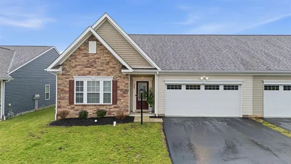 $405,000 | 430 Dana Drive, Verona, PA 15068