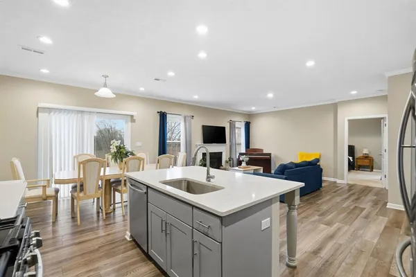 $405,000 | 430 Dana Drive, Verona, PA 15068