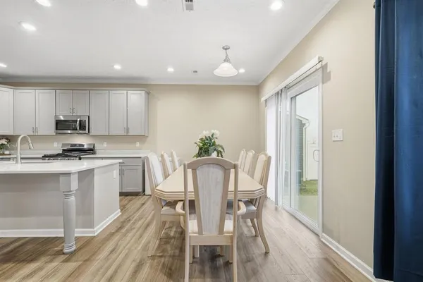 $405,000 | 430 Dana Drive, Verona, PA 15068