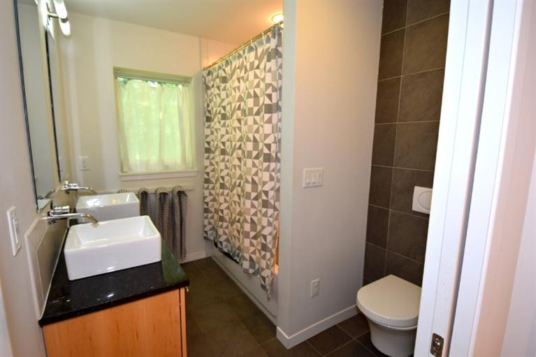 3465 Woodland Road Ann Arbor, MI 48104 - Photo 17 of 50 Photo 17
