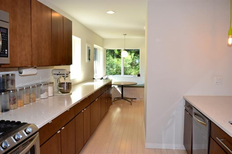 3465 Woodland Road Ann Arbor, MI 48104 - Photo 8 of 50 Photo 8