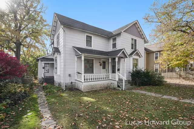 $225,000 | 731 Village Street, Kalamazoo, MI 49008