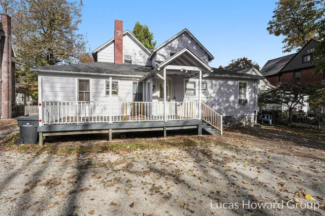 $225,000 | 731 Village Street, Kalamazoo, MI 49008