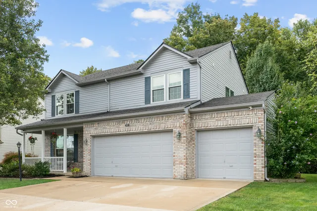 $298,900 | 1967 Star Fire Drive, Indianapolis, IN 46229