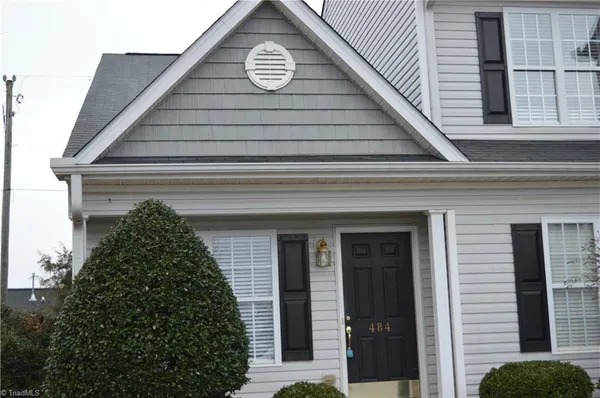 $1,800 | 484 Dunwood Drive, High Point, NC 27265