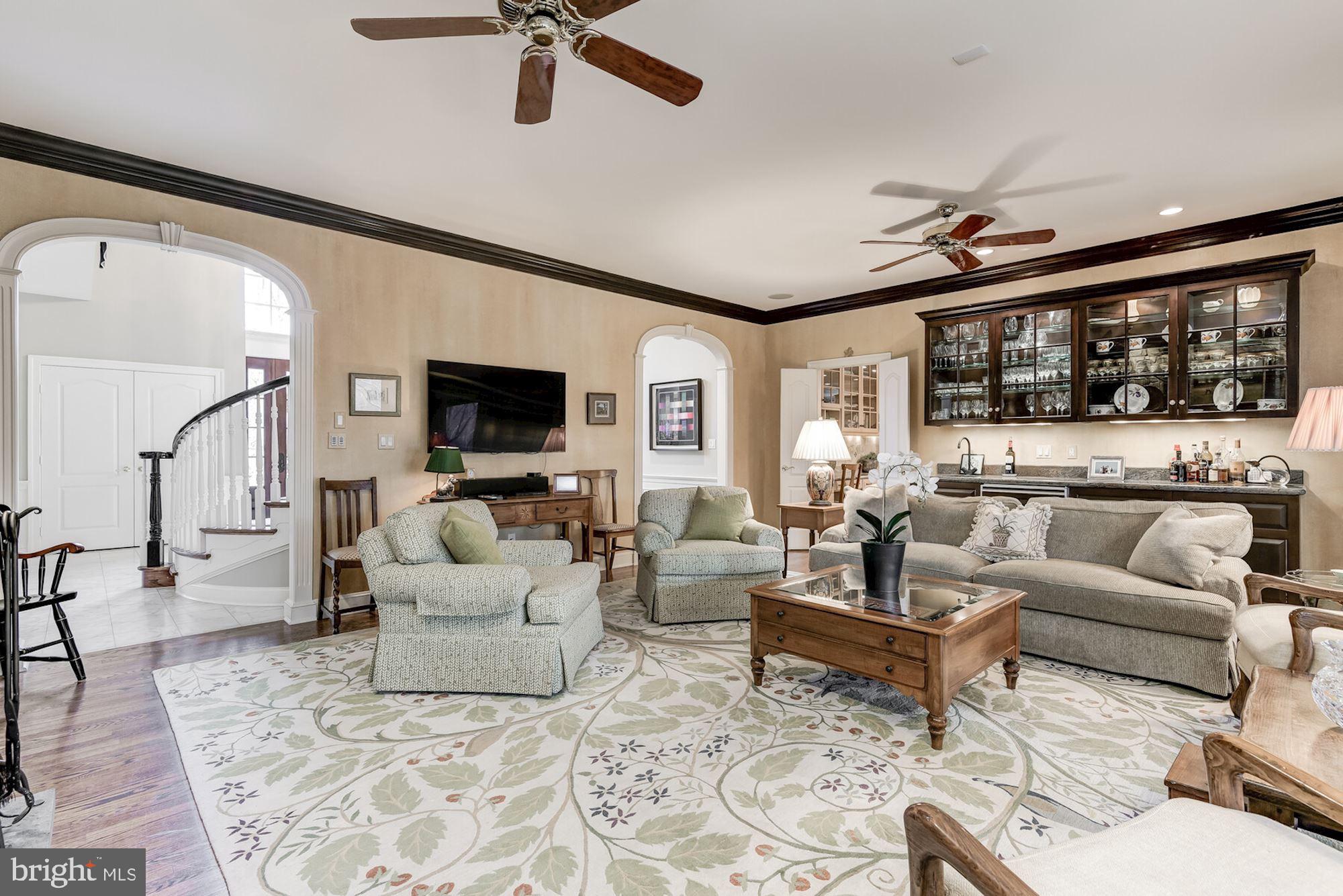 11206 River View Drive Potomac, MD 20854 - Photo 12 of 48 Family Room with Wet Bar