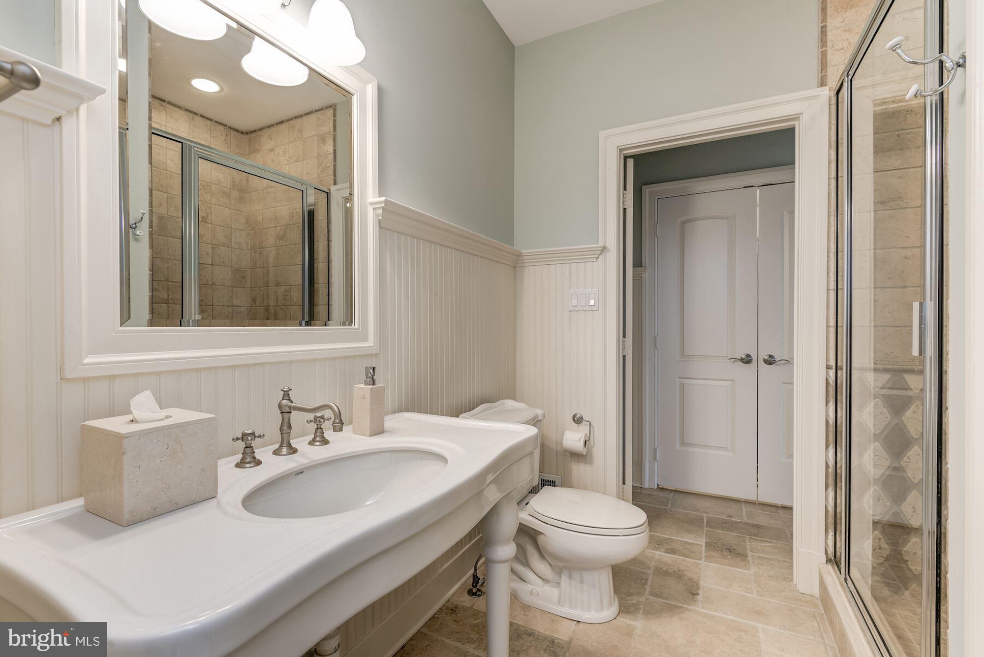 11206 River View Drive Potomac, MD 20854 - Photo 35 of 48 Pool/Guest House Full Bathroom