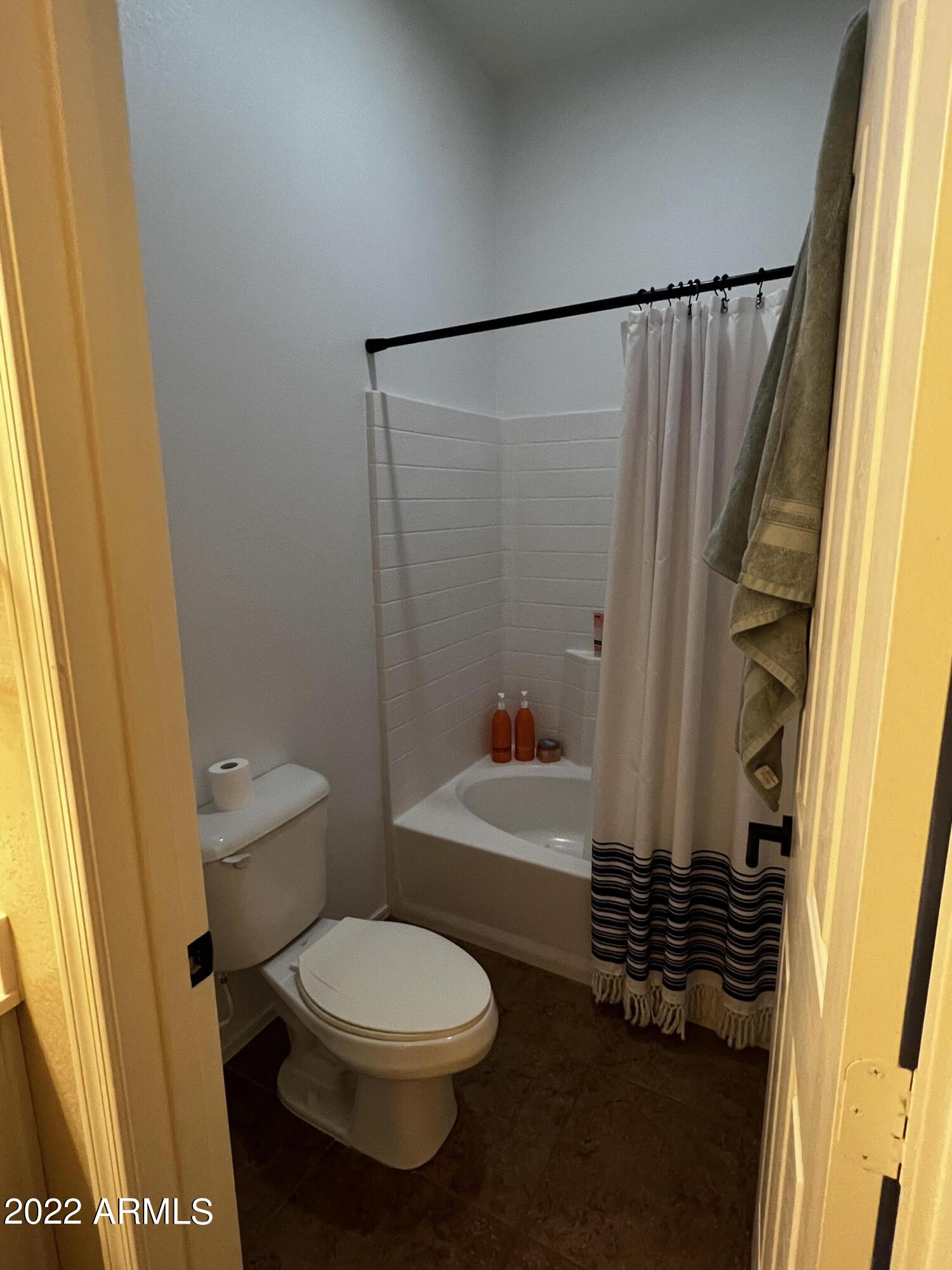 2150 West Alameda Road, Unit 1068 Phoenix, AZ 85085 - Photo 20 of 30 Master Bath
