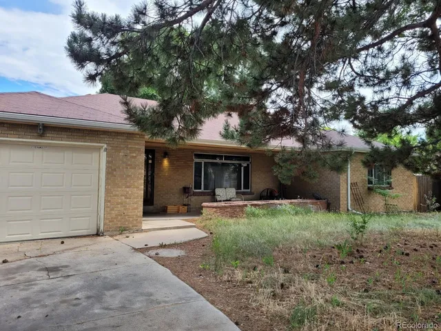 $589,500 | 2110 Vance Street, Lakewood, CO 80214