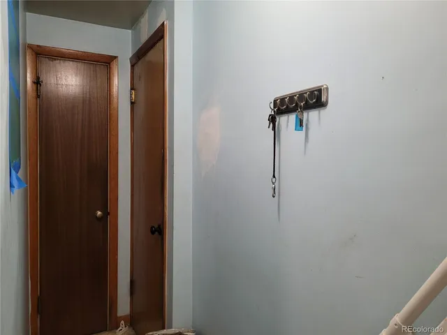 $589,500 | 2110 Vance Street, Lakewood, CO 80214