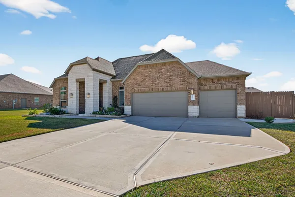 $599,900 | 6014 Henry Hamlet Drive, Conroe, TX 77304