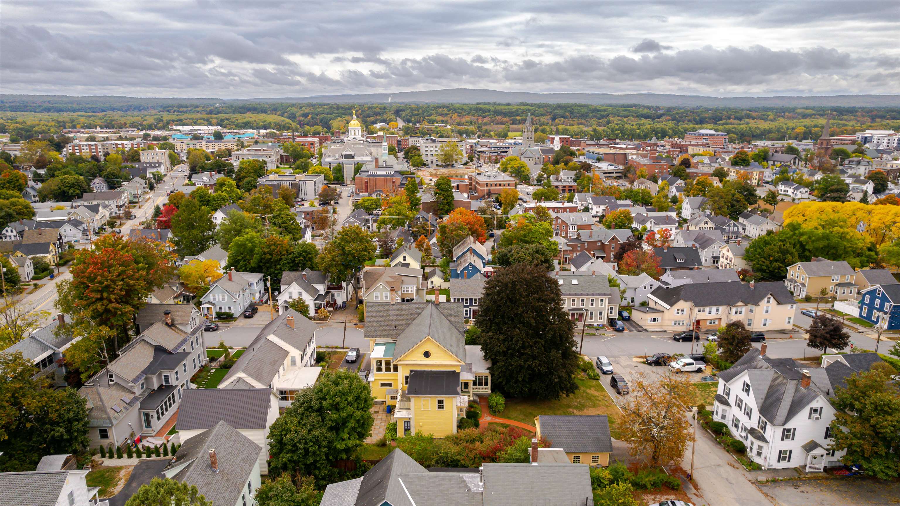 39 Rumford Street Concord, NH 03301 - Photo 2 of 58