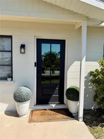 $2,800 | 3157 Novus Street, Sarasota, FL 34237