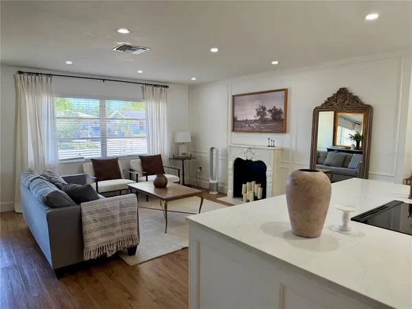 $2,800 | 3157 Novus Street, Sarasota, FL 34237
