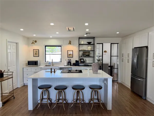 $2,800 | 3157 Novus Street, Sarasota, FL 34237