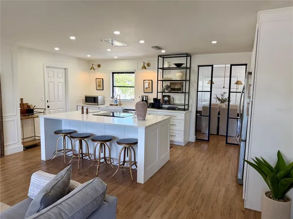 $2,800 | 3157 Novus Street, Sarasota, FL 34237