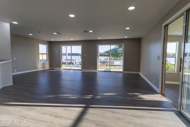 $339,995 | 198 Sportsman Drive, Welaka, FL 32193