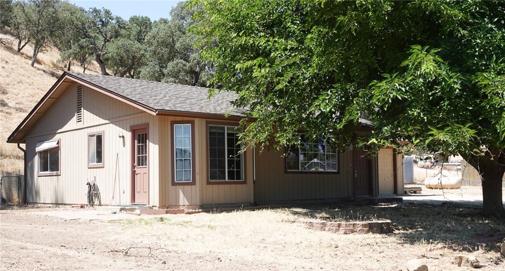 7950 Blue Moon Road Paso Robles, CA 93446 - Photo 12 of 26
