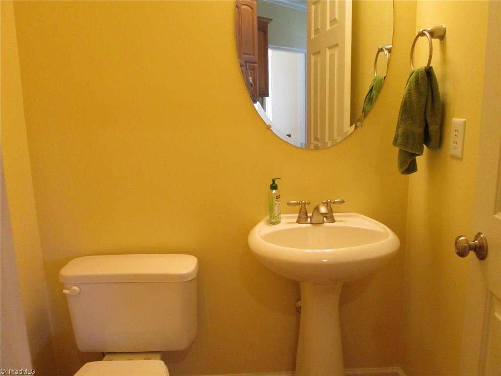 935 Griffin Road Stokesdale, NC 27357 - Photo 13 of 28 Gallery Image 13