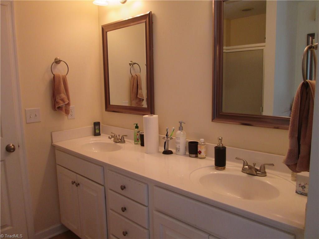 935 Griffin Road Stokesdale, NC 27357 - Photo 17 of 28 Gallery Image 17