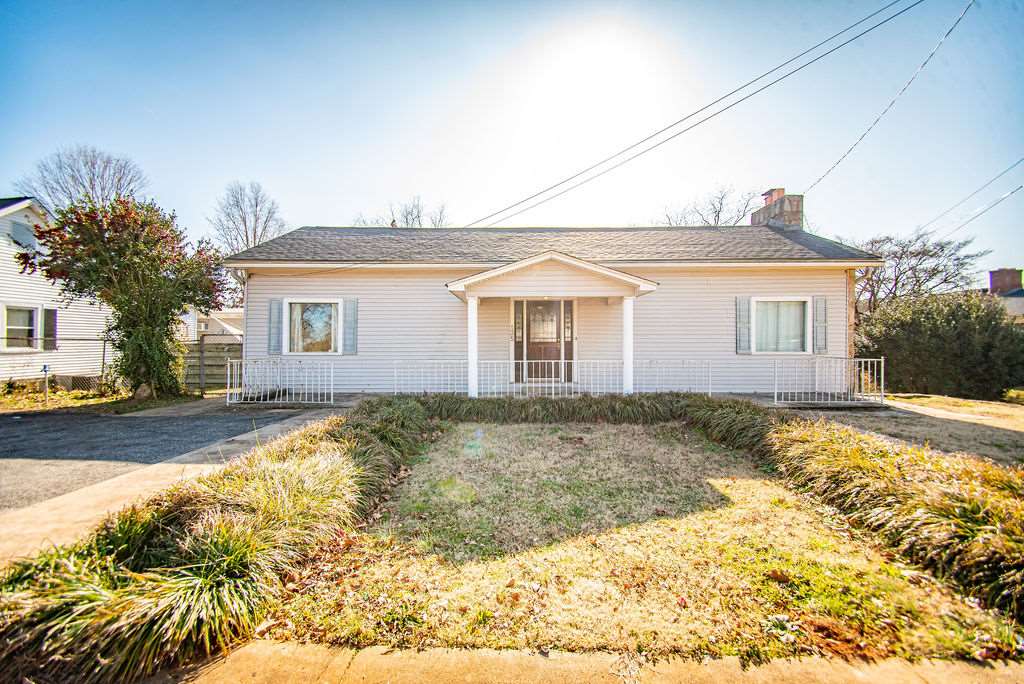 135 West Main Street Duncan, SC 29334 - Photo 1 of 30 Gallery Image 1