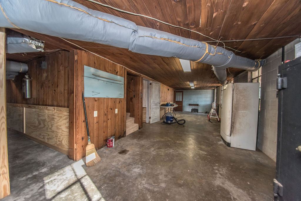 135 West Main Street Duncan, SC 29334 - Photo 22 of 30 Gallery Image 22