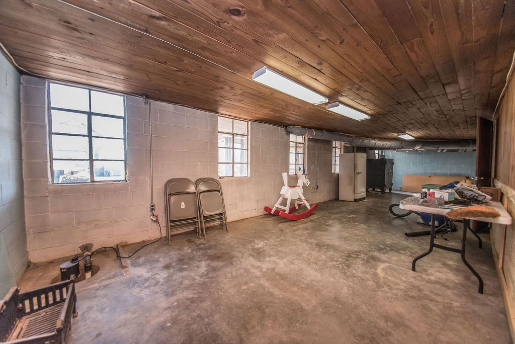 135 West Main Street Duncan, SC 29334 - Photo 23 of 30 Gallery Image 23