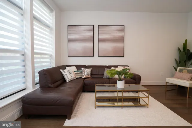 a view of a walk in closet