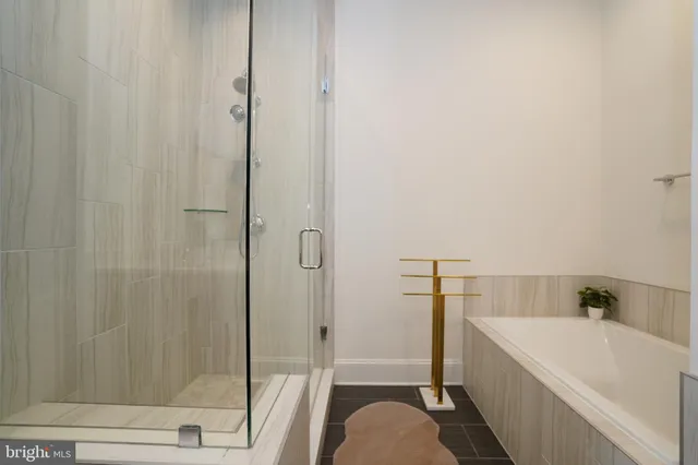 $7,000 | 44655 Provincetown Drive, Ashburn, VA 20147