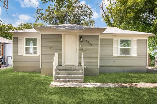 $1,350 | 4808 Sherwood Drive, River Oaks, TX 76114