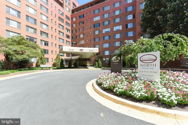 $170,000 | 1121 Arlington Boulevard, Unit 541, Arlington, VA 22209